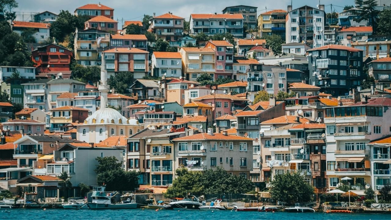 Konutta oranlar yükseldi! 2 milyon TL'nin taksiti 2 kirayı aştı
