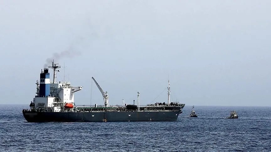 Petrol gemisine balistik füzeyle saldırı! Husiler, Suudi Arabistan'ı hedef aldı