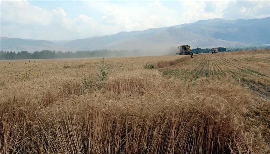 Tarladaki her hareket izlenecek: Ürün kaybına karşı biçerdövere dijital takip