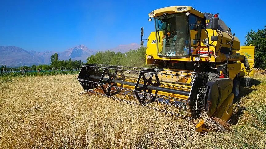 Tarladaki her hareket izlenecek: Ürün kaybına karşı biçerdövere dijital takip