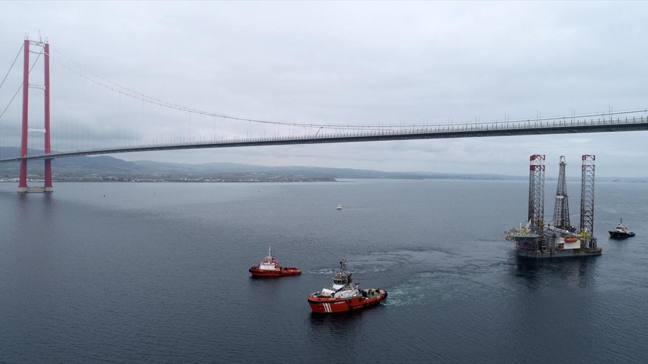 Çanakkale Boğazı gemi trafiğine kapatıldı! 