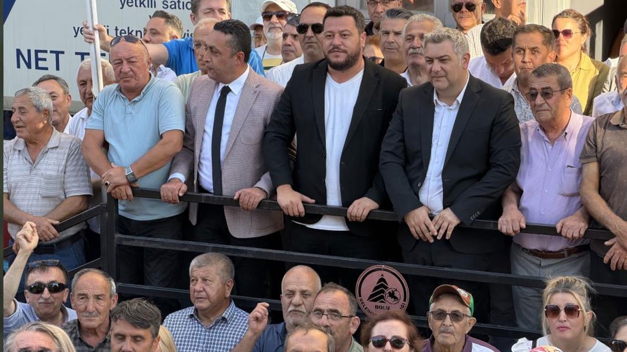 CHP'de istifa depremi! 6 belediye başkanı görevi bıraktı