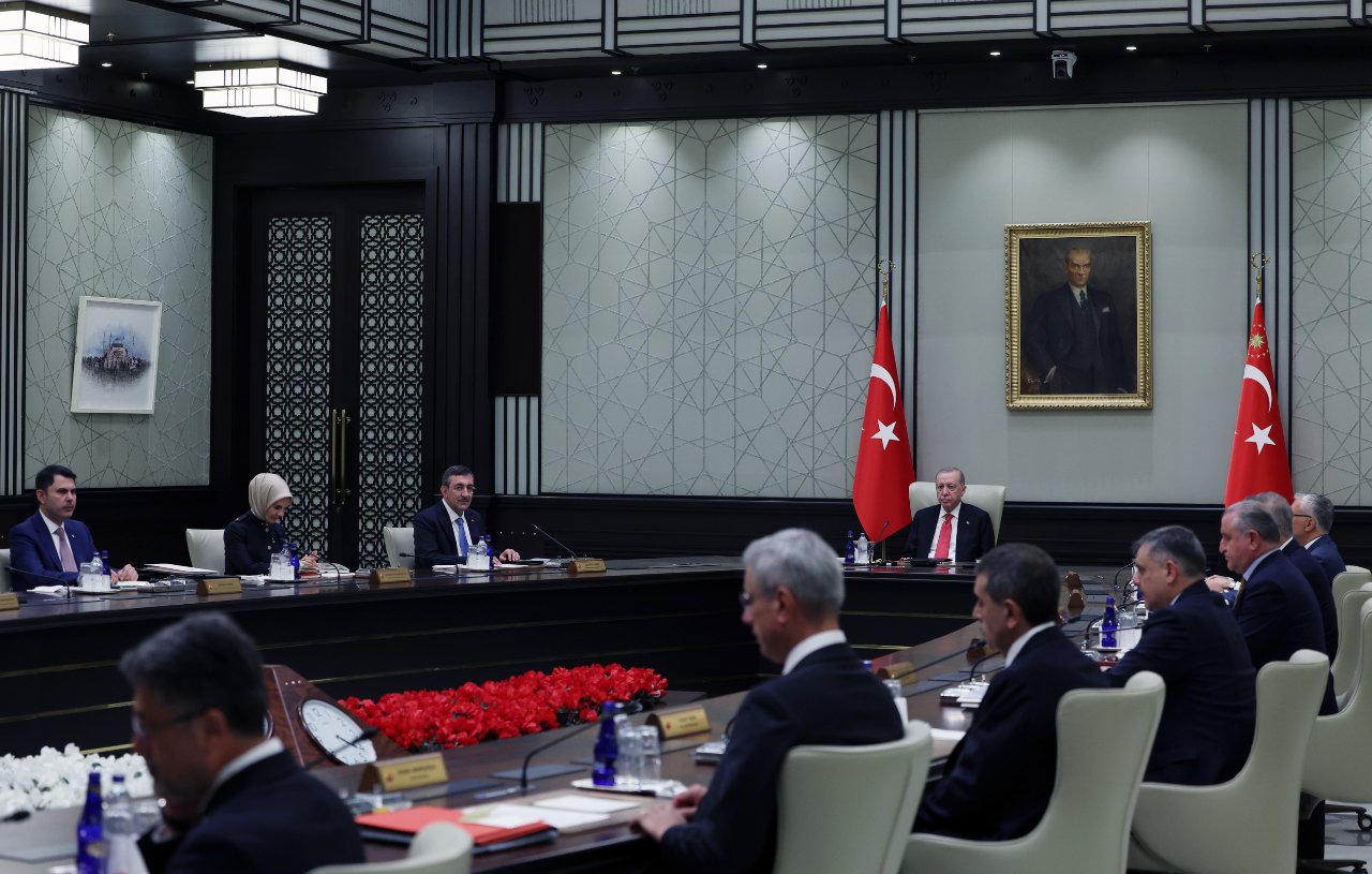 Cumhurbaşkanı Erdoğan Kabine sonrası duyurdu! Yasal düzenleme Meclis'e geliyor