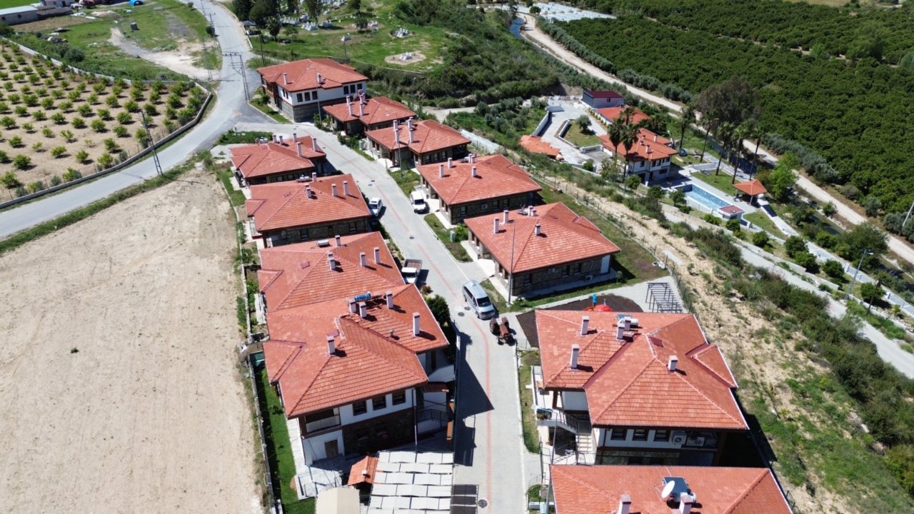 11 gün süren felaket! Türkiye tarihinin en büyük orman yangını! Ayakta hiç ev kalmadı… Manavgat yangının üzerinden 5 yıl geçti