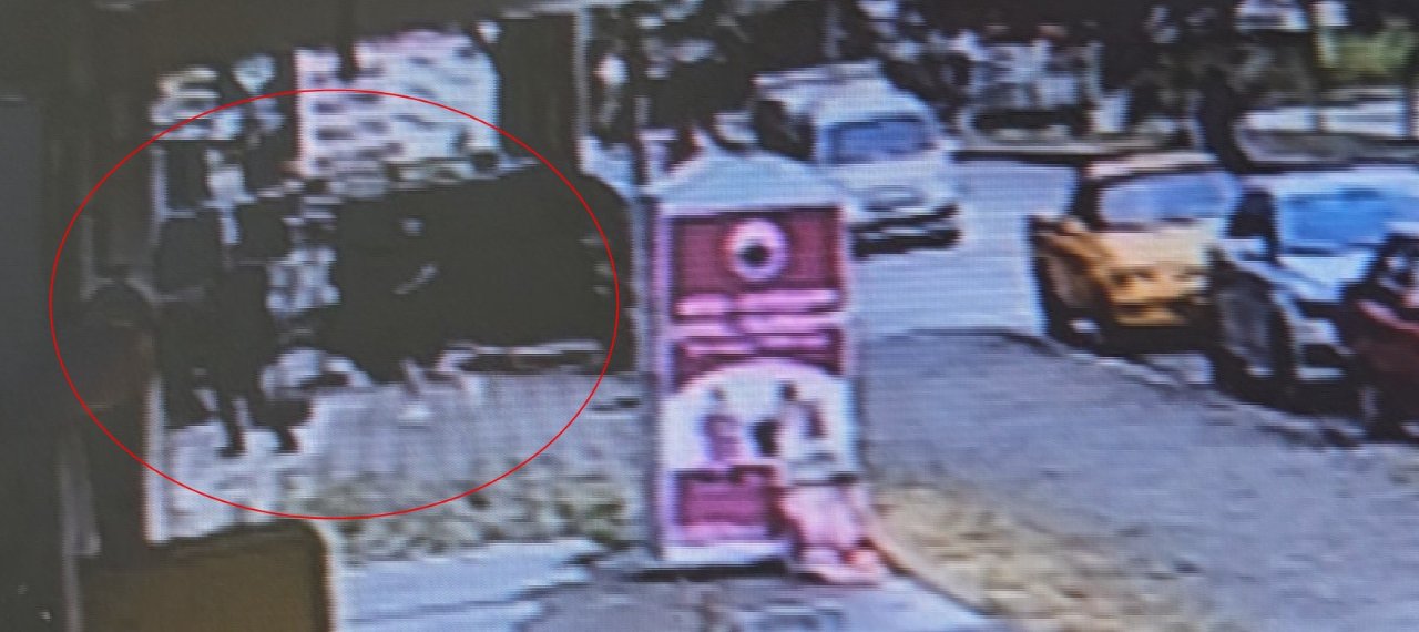 Şikayetini geri çekmedi, pusuya düşürüldü! Beyzbol sopalı saldırı anları kamerada
