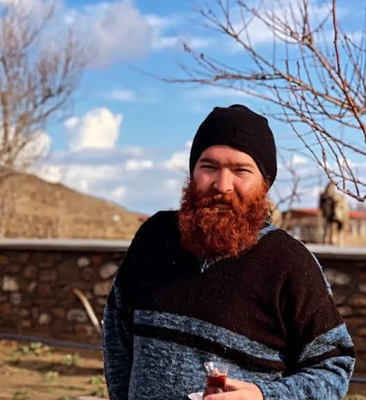 Somer Sivrioğlu'nu yıkan haber! Sosyal medya hesabından 'ah' çekti...