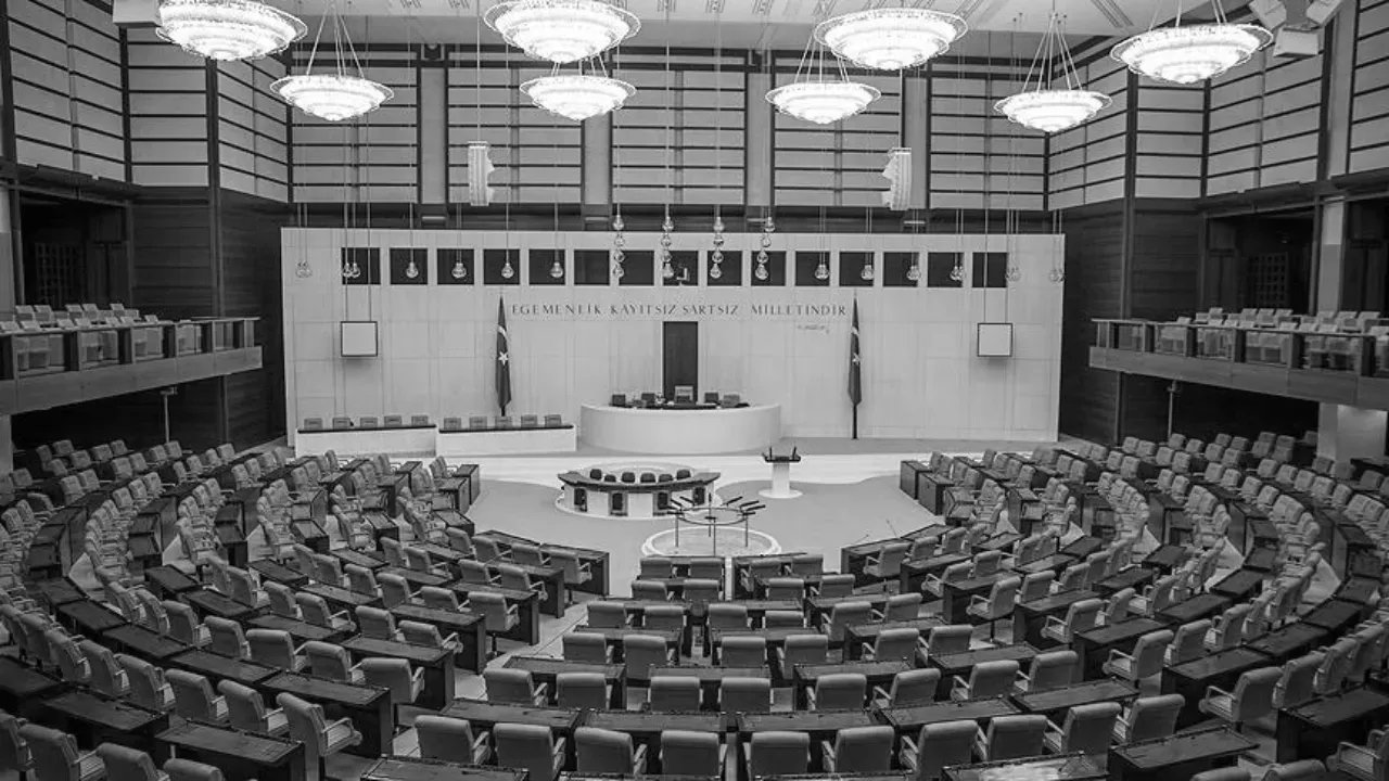 TBMMde stajyer öğrenciye istismar davasında gerekçeli karar! Mahkeme tek tek açıkladı
