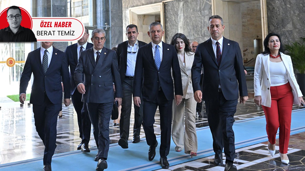 Yeni Parti, grup yönetimini belirledi!