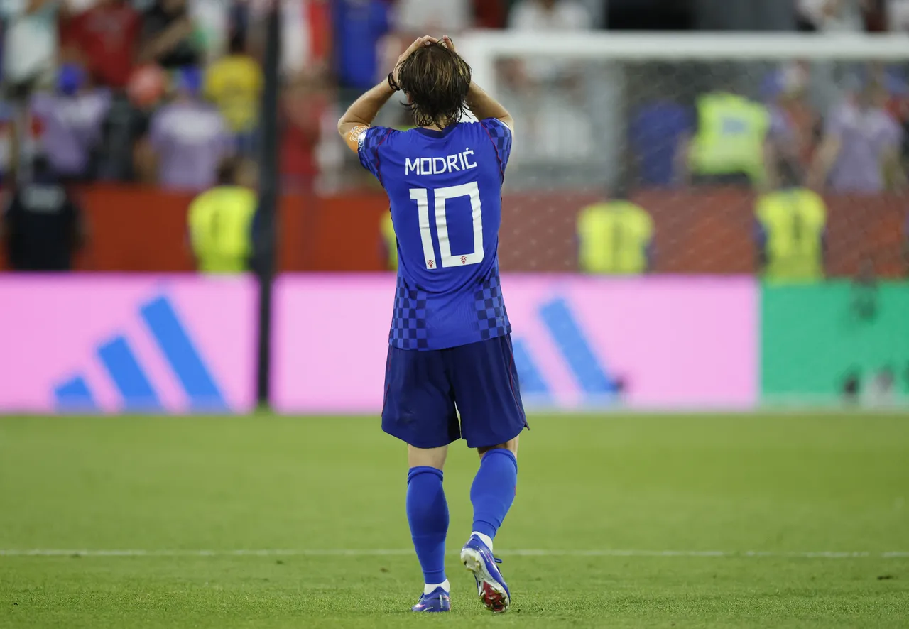 Dünya Kupası'nda Portekiz son 16'ya kaldı! Ronaldo tarihe geçti