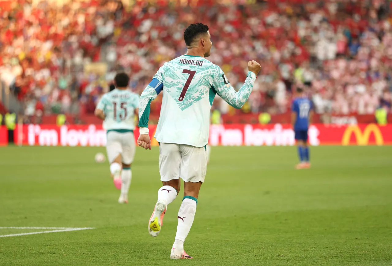 Dünya Kupası'nda Portekiz son 16'ya kaldı! Ronaldo tarihe geçti