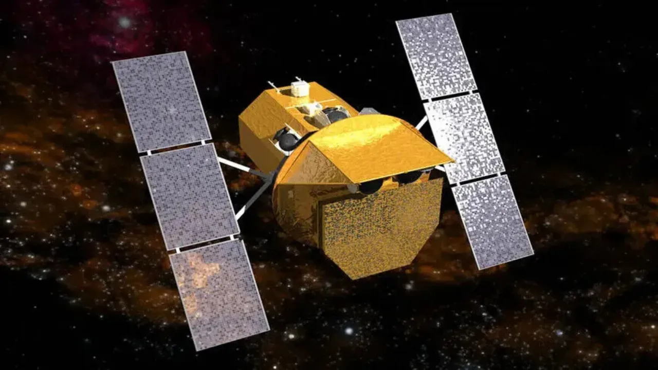 Dünyaya düşme tehlikesi var! NASA teleskobu için tarihi kurtarma operasyonu