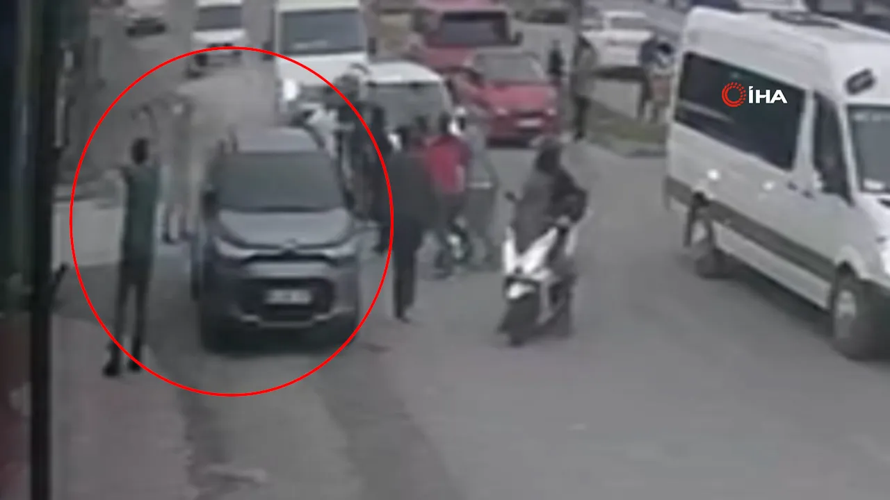 Düzce'de kaza sonrası çıkan kavgayı oto yıkamacı tazyikli suyla ayırdı