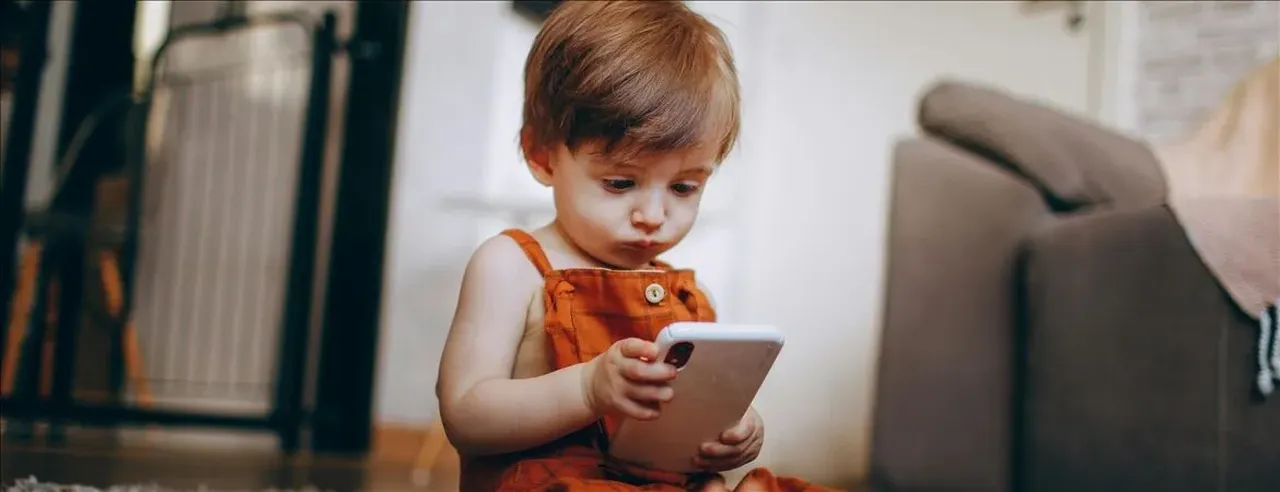 Polonyada anaokulu ve ilkokullarda telefon dönemi bitiyor