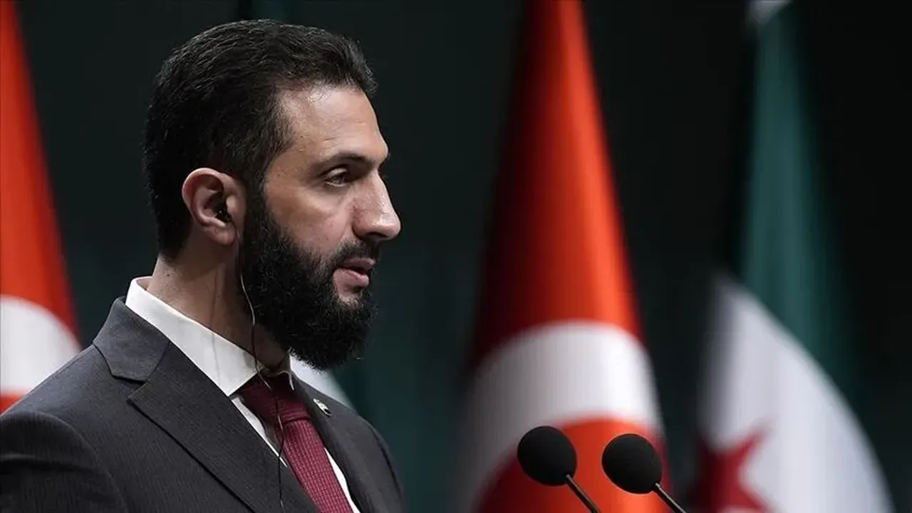 Suriyede sürpriz atama! Cumhurbaşkanı Şara, ünlü oyuncuyu milletvekili yaptı