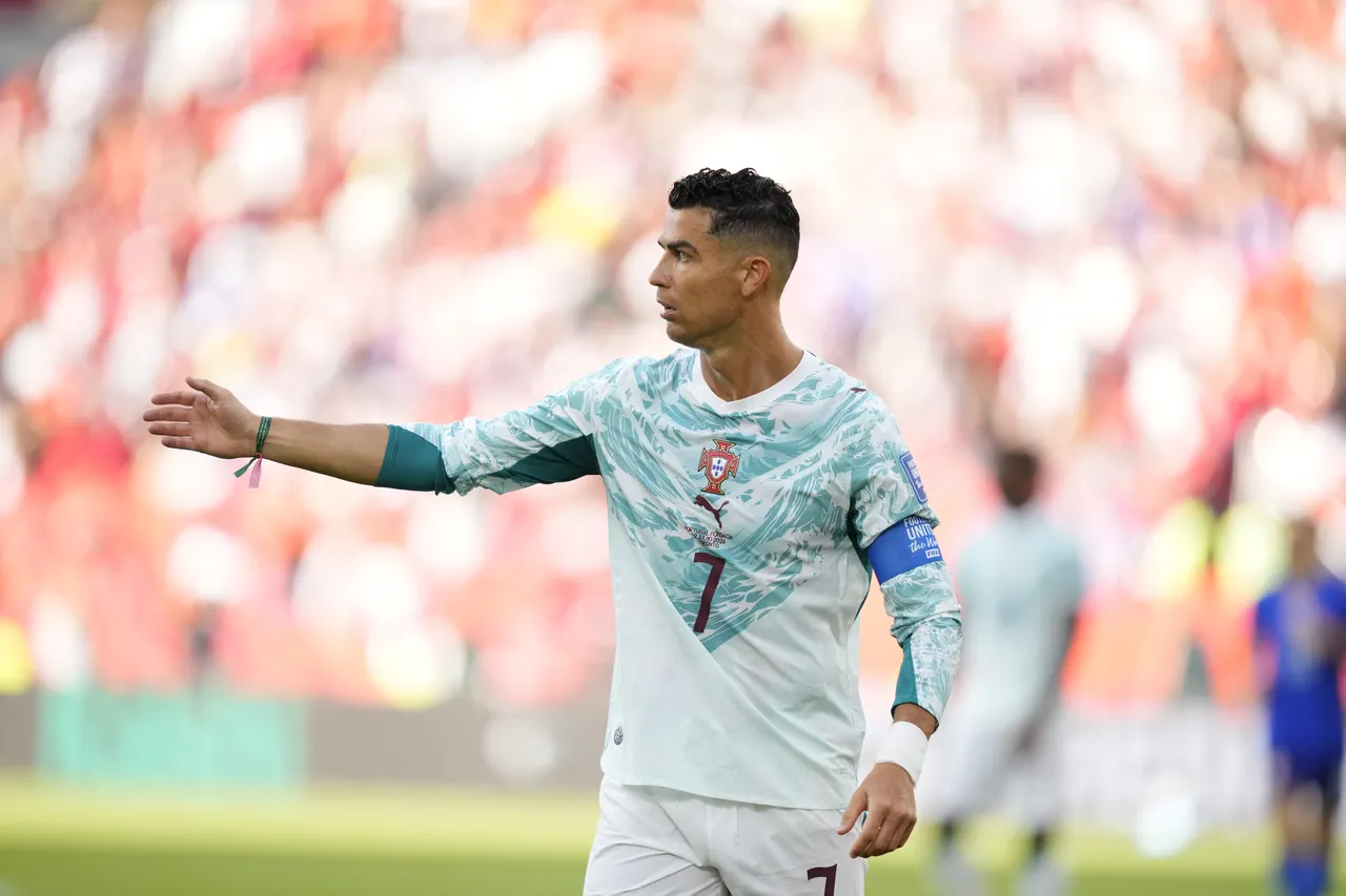 Yaşayan efsane Cristiano Ronaldo! Bu adam 41 yaşında ama ne enleri bitiyor ne de ilkleri...