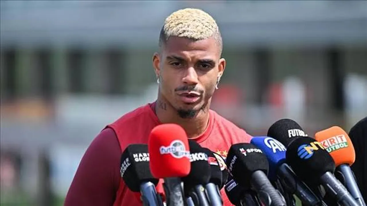 Mario Lemina, Galatasaray'da 2 Süper Lig şampiyonluğu yaşadı.