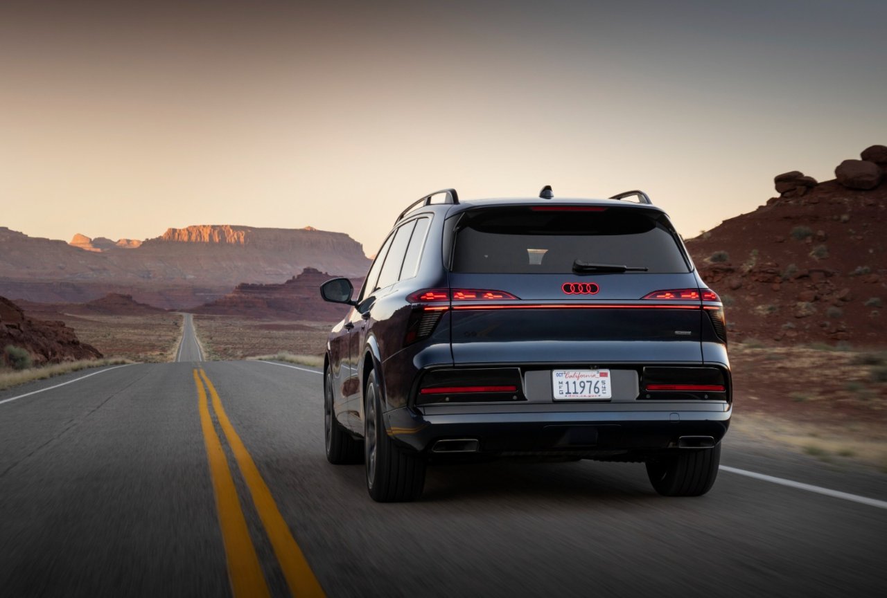 Ultra lüks SUV rekabeti kızıştı! İşte Audi'nin yeni amiral gemisi Q9