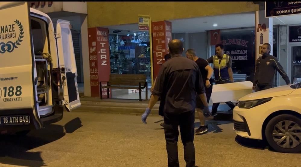 Bursa'da dehşet! Çocuklarının gözü önünde öldürüldü