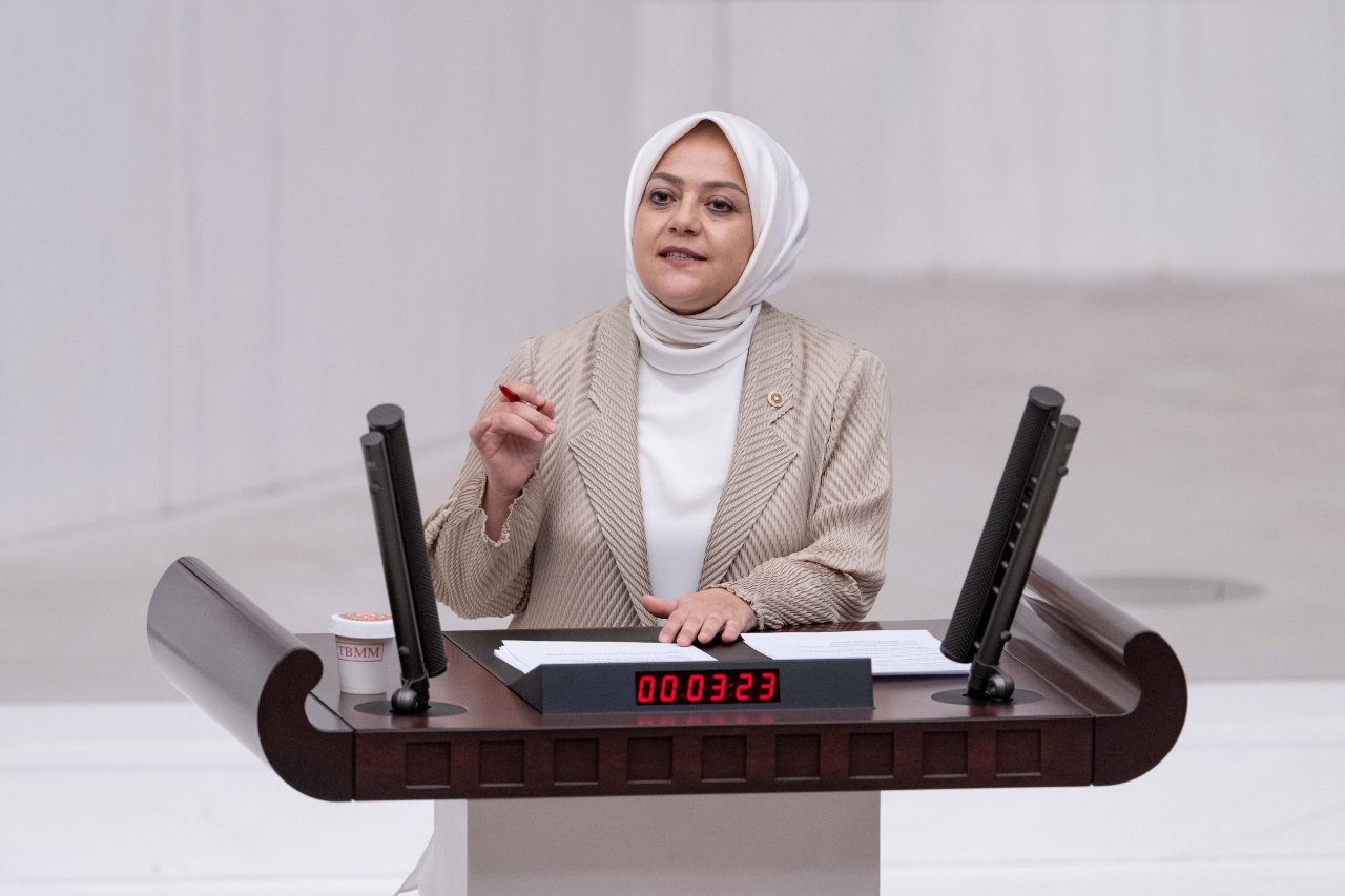 Gelecek Partisi feshedildi! 4 milletvekilinin akıbeti belli oldu