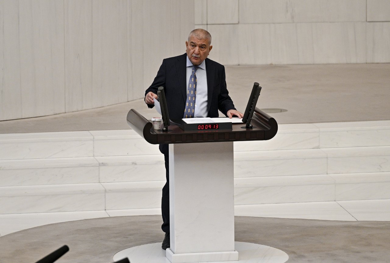 Gelecek Partisi feshedildi! 4 milletvekilinin akıbeti belli oldu