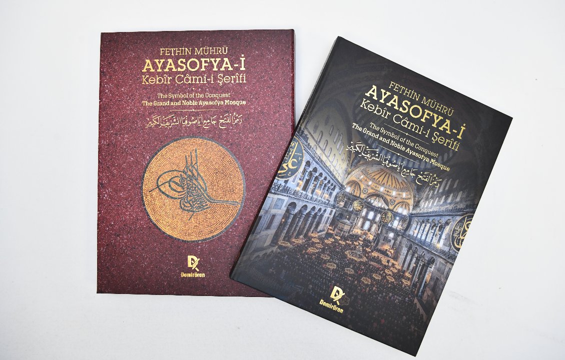 Ayasofya yankısı! O eser gönülleri “mühür”ledi!