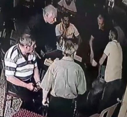 Bilecikte inanılmaz olay! Okey masasında ölümden döndü, sonra oyuna devam etti