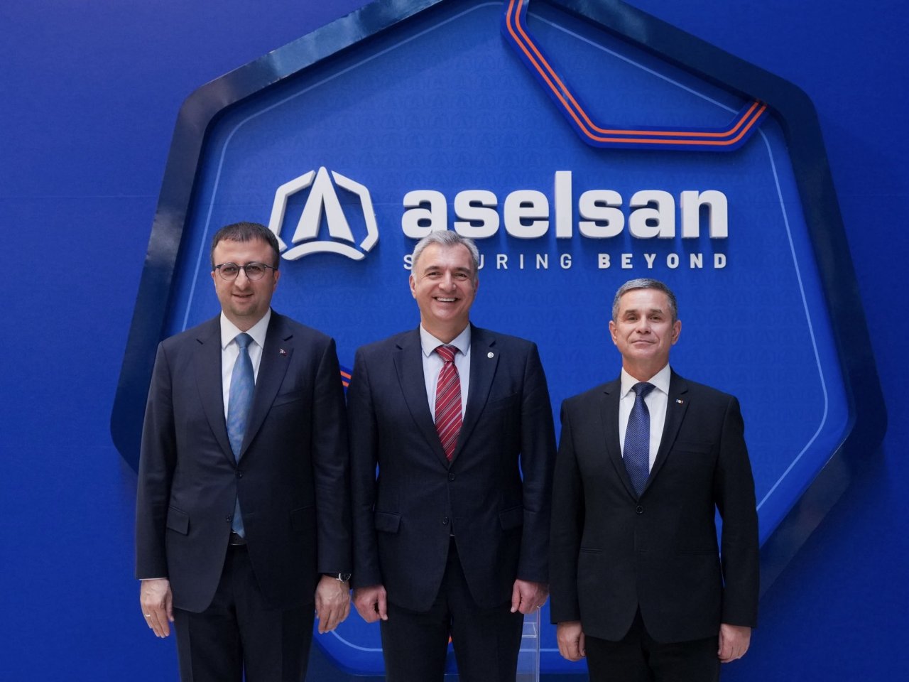Rus tehdidinden korkan bir ülke daha Türkiyenin kapısını çaldı