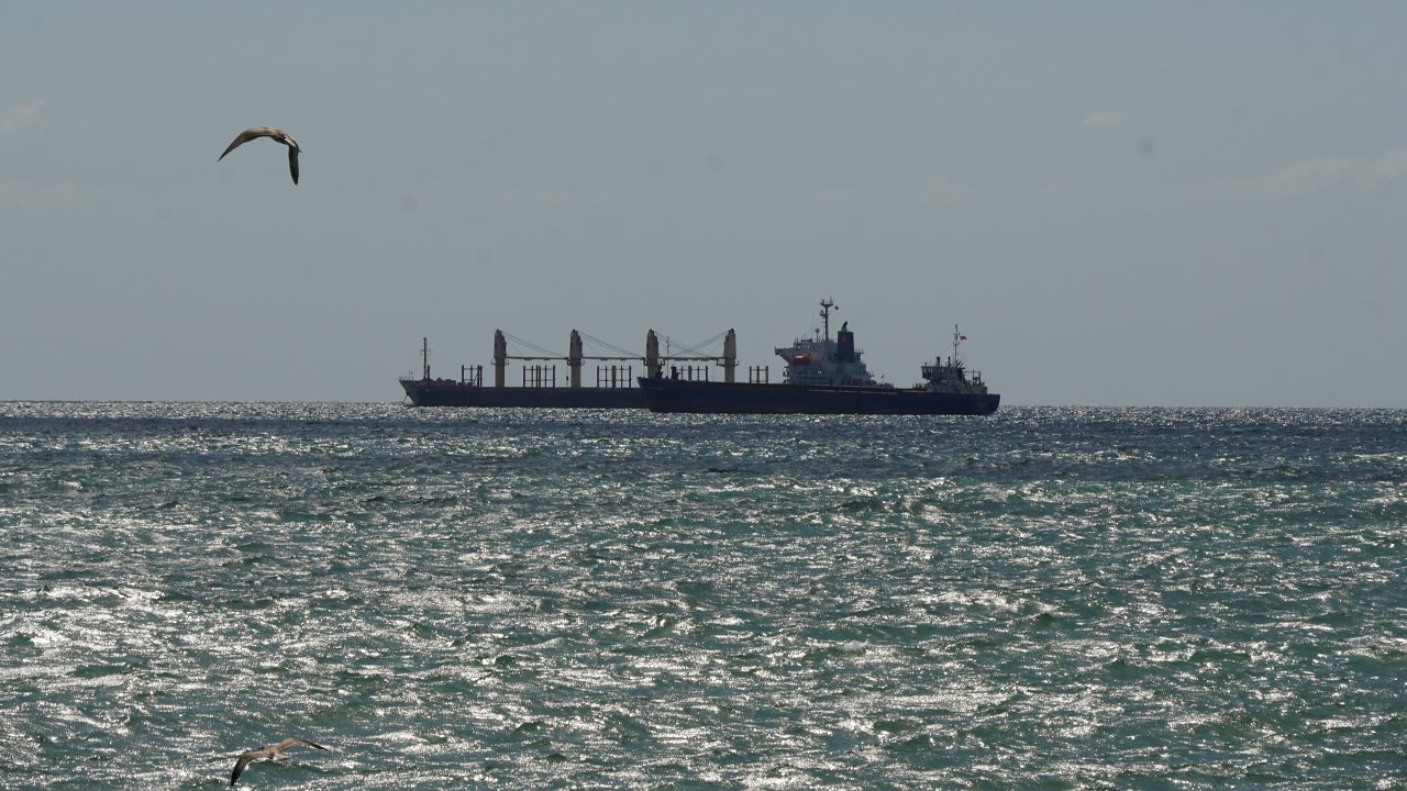 Tekirdağ'da deniz ulaşımına poyraz engeli