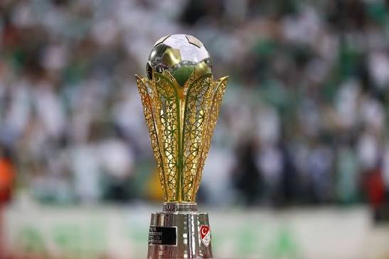 TFF'den yeni sezon öncesi teknolojik hamle! Süper Lig'de çipli top devrimi