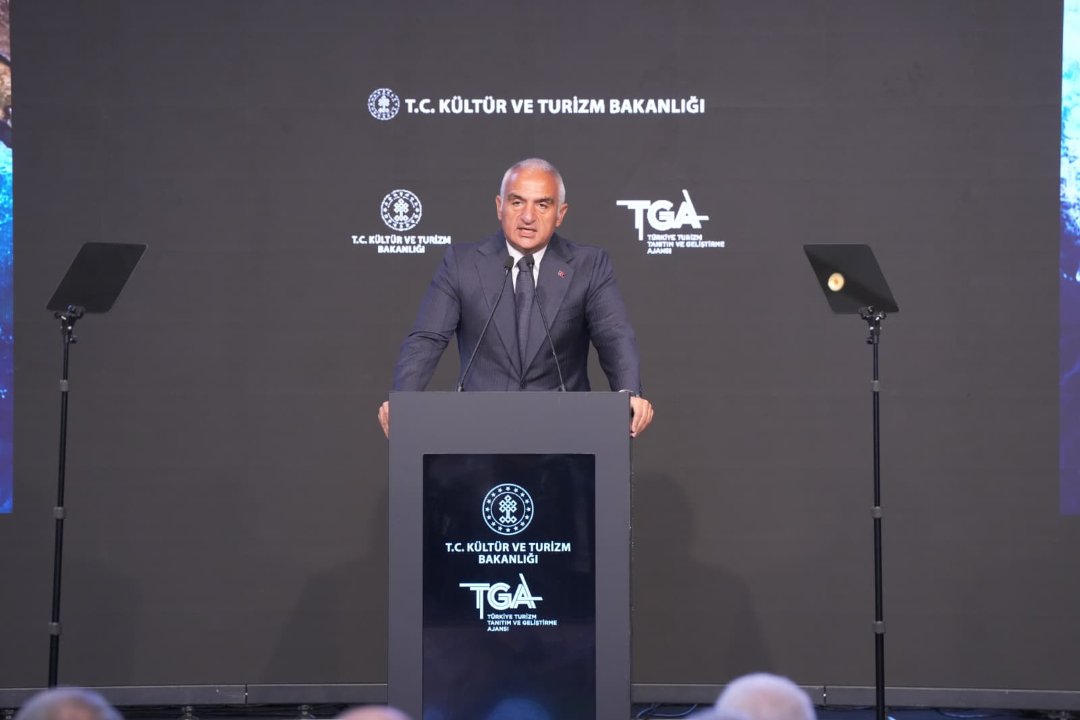 Türkiye turizmi küresel dalgalanmalara karşı bağışıklık kazandı: Turizm geliri ilk 6 ayda 25,7 milyar dolar oldu