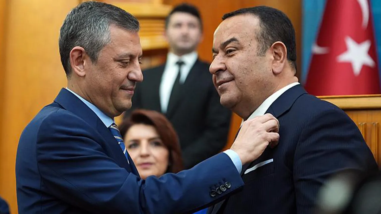 Ankara Milletvekili Adnan Beker CHP'den istifa etti