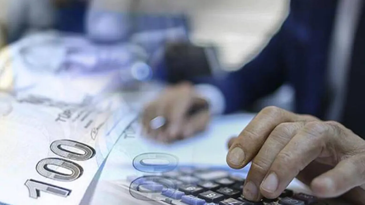 Cüzdanlar alarm veriyor! Emekli ve memurun maaş hesabında dikkat çeken tablo