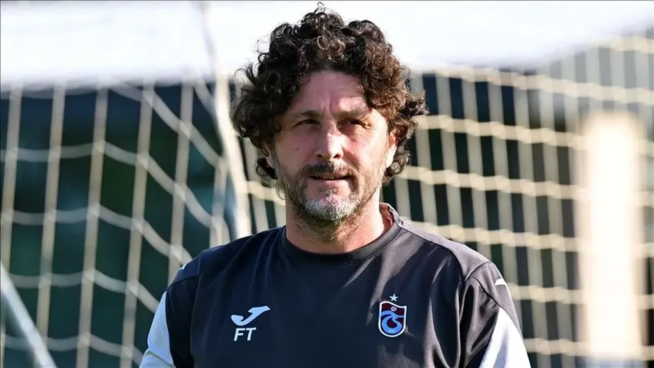 Trabzonspor Teknik Direktörü Fatih Tekke