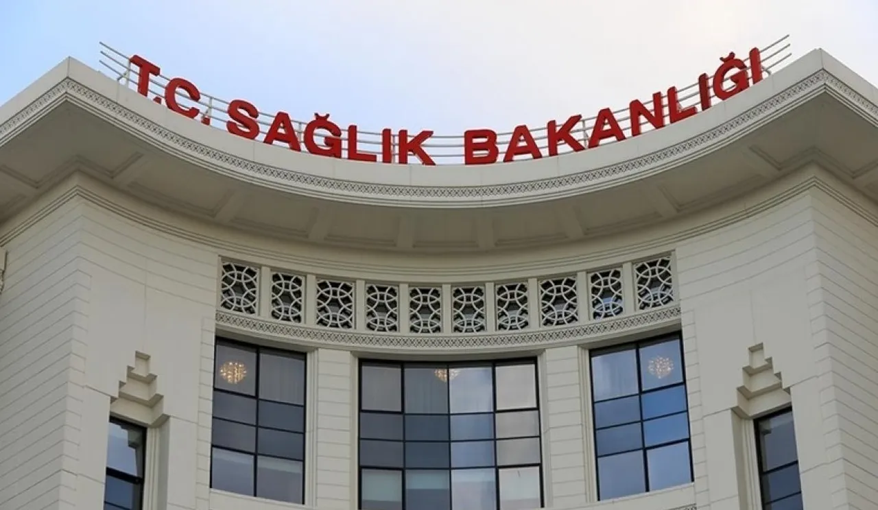Sağlıkta yeni dönem başlıyor! Esenlik Merkezleri kuruluyor, karar Resmi Gazete'de