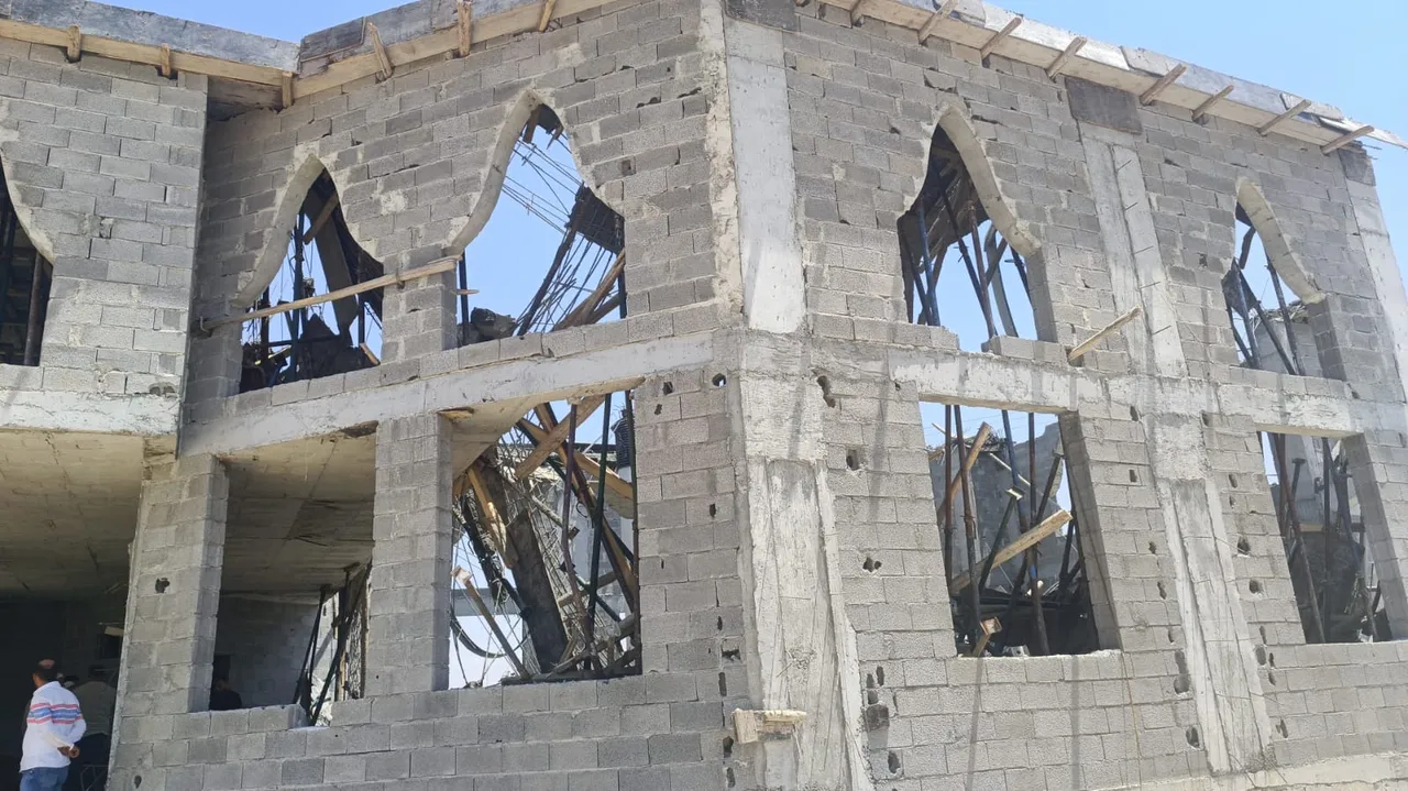 Şanlıurfa'da cami inşaatında çökme yaşandı! Yaralılar var