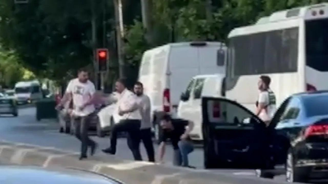 Sosyal medyadaki saldırı görüntüsü ele verdi! 180 bin lira kesildi, aracı men edildi