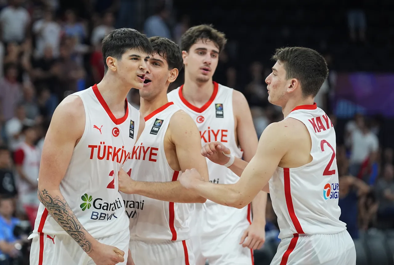 Avustralya-Türkiye U17 basketbol maçı hangi kanalda, nereden izlenir? (FIBA U17 Basketbol Dünya Kupası)