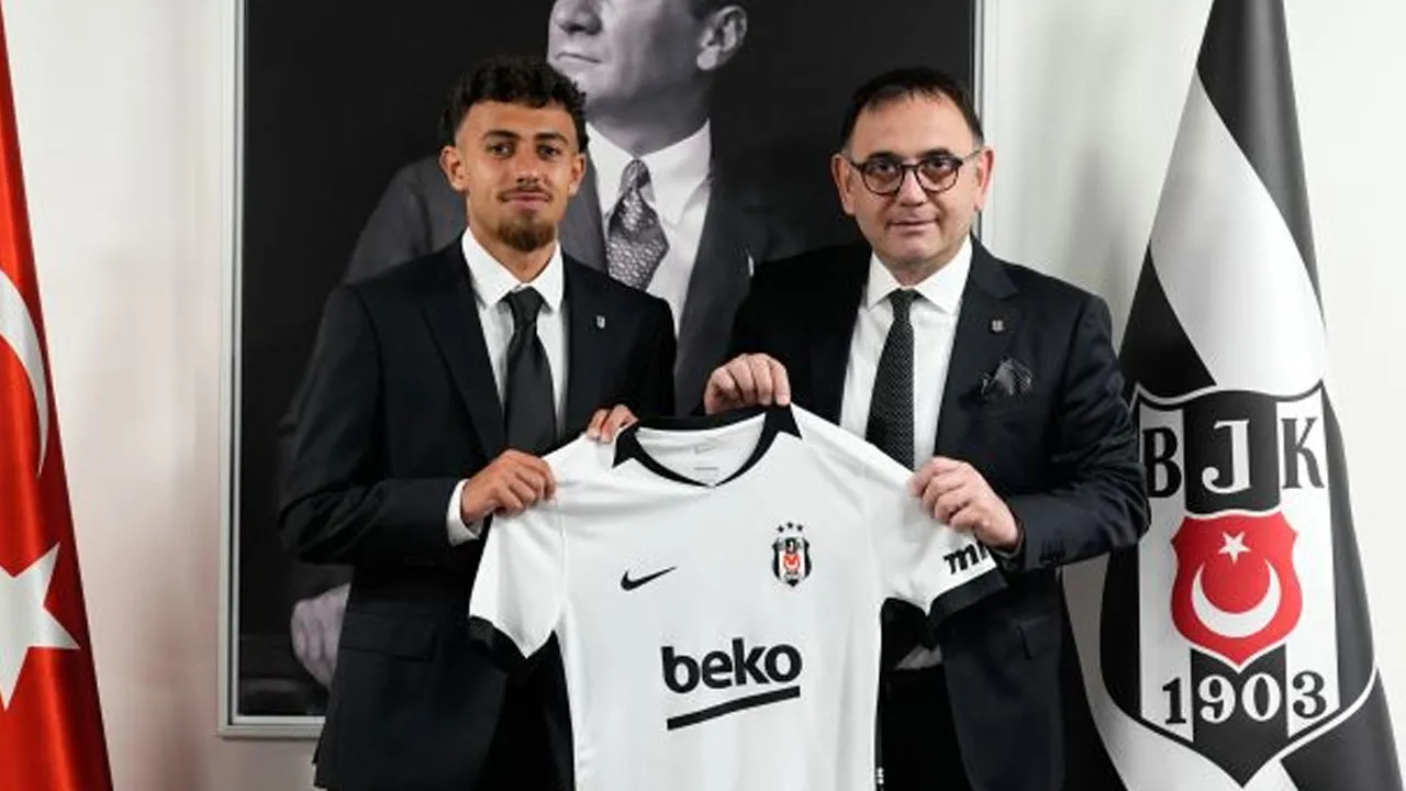 Beşiktaş bir transferi daha duyurdu: 4 yıllık imza