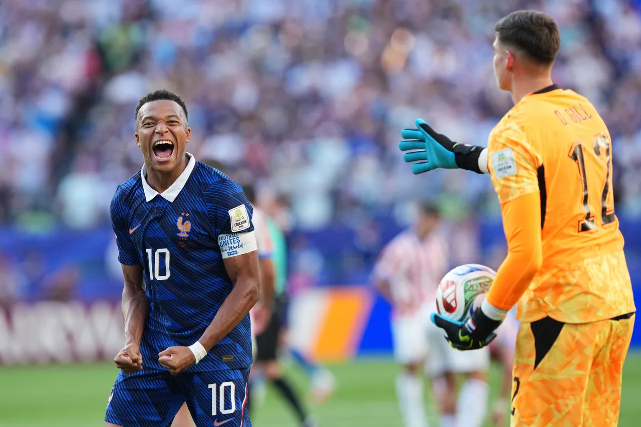 Dünya Kupası'nda Fransa turu kaptı! Paraguay'ı Mbappe yıktı