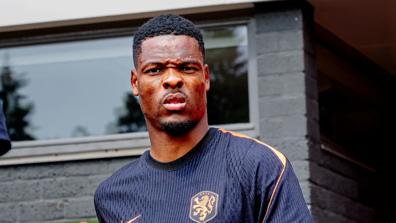 Real Madridden bir transfer daha: Dumfries resmen açıklandı