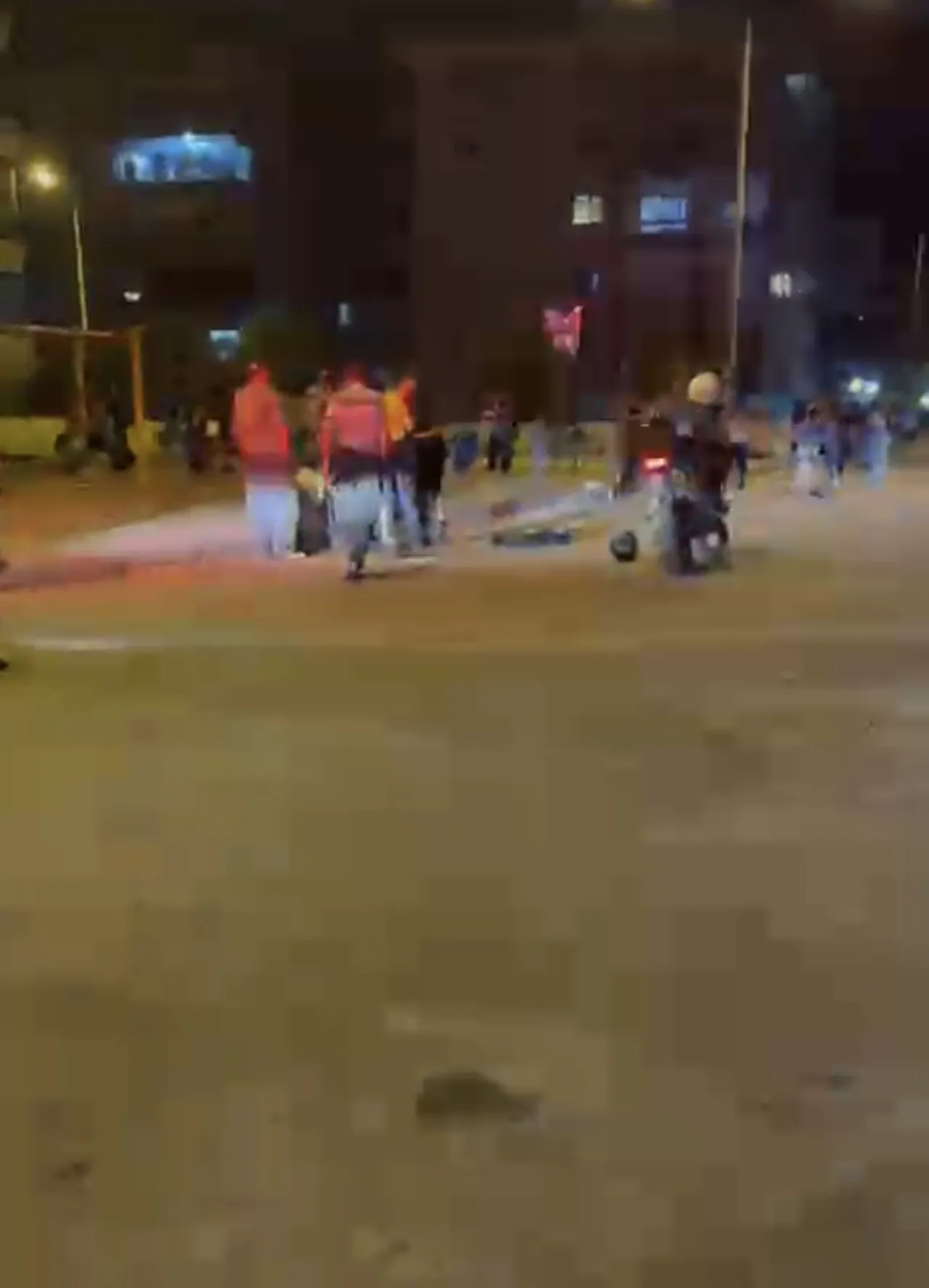Bursa’da jiletli dehşet! Önce sohbet etti sonra boğazını kesti, genç kız 2 santimetrelik mesafe ile ölümden döndü