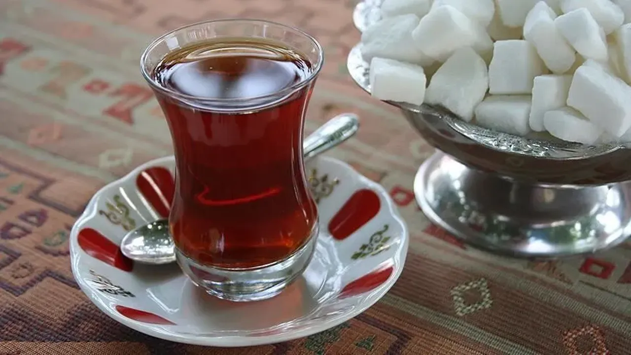 Çaya 3 ayda 3. zam! ÇAYKUR, yeni fiyat listesini toptancılara gönderdi