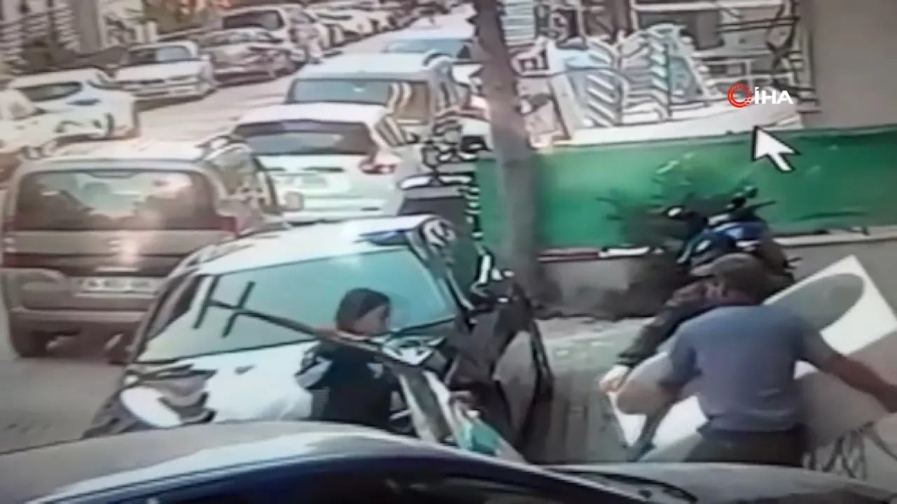 İlkinde sökemediler, bir hafta sonra çaldılar! Avcılar'da klima hırsızlığı kamerada