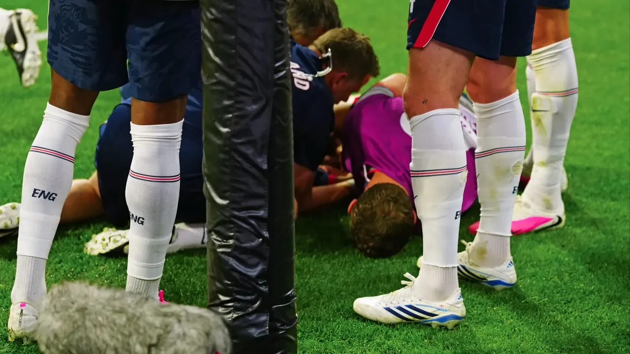 Jordan Henderson'ın sakatlandığı an