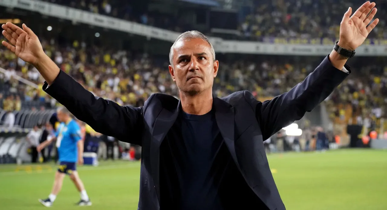 Fenerbahçe'nin yeni teknik direktörü İsmail Kartal oldu.