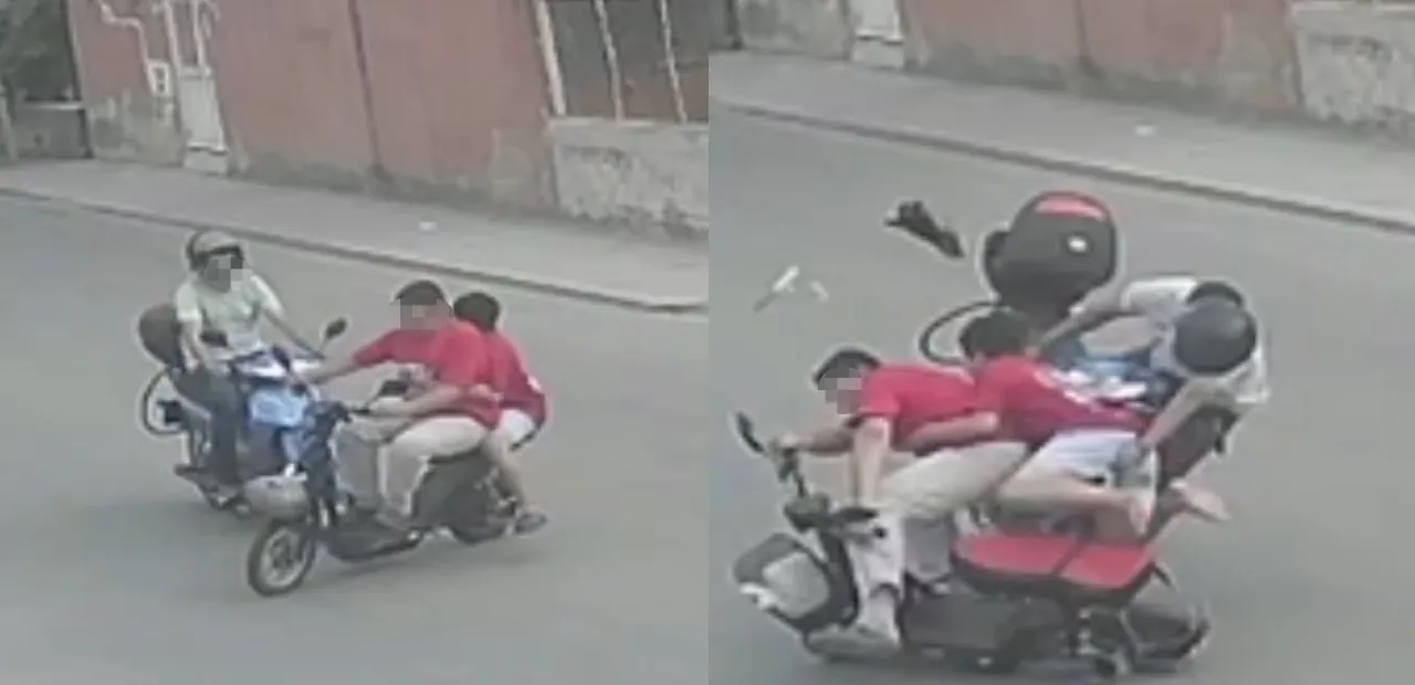 Mersin'de motosikletlerin çarpıştığı anlar kamerada! 1'i çocuk 3 kişi hastanelik oldu