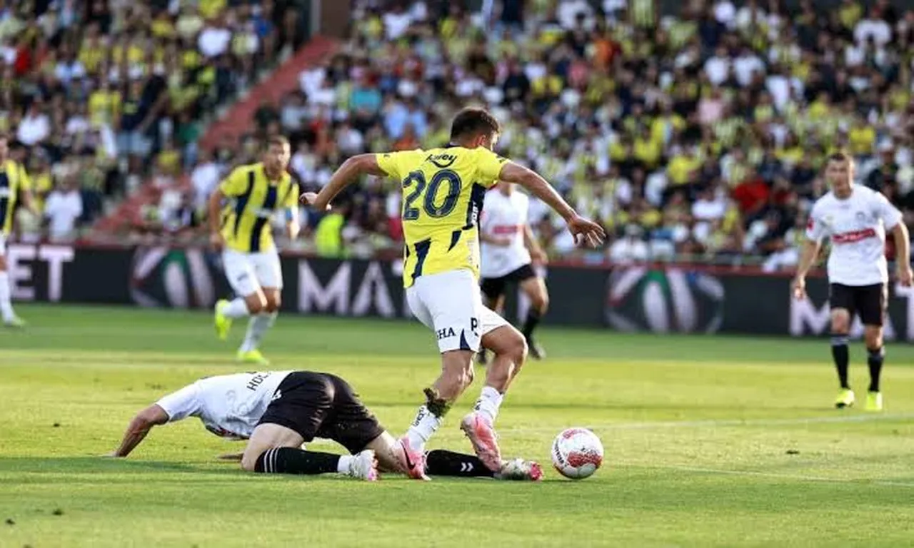 Fenerbahçe-Admira Wacker maçı hangi kanalda canlı yayınlanacak, saat kaçta? Fenerbahçenin maç takvimi