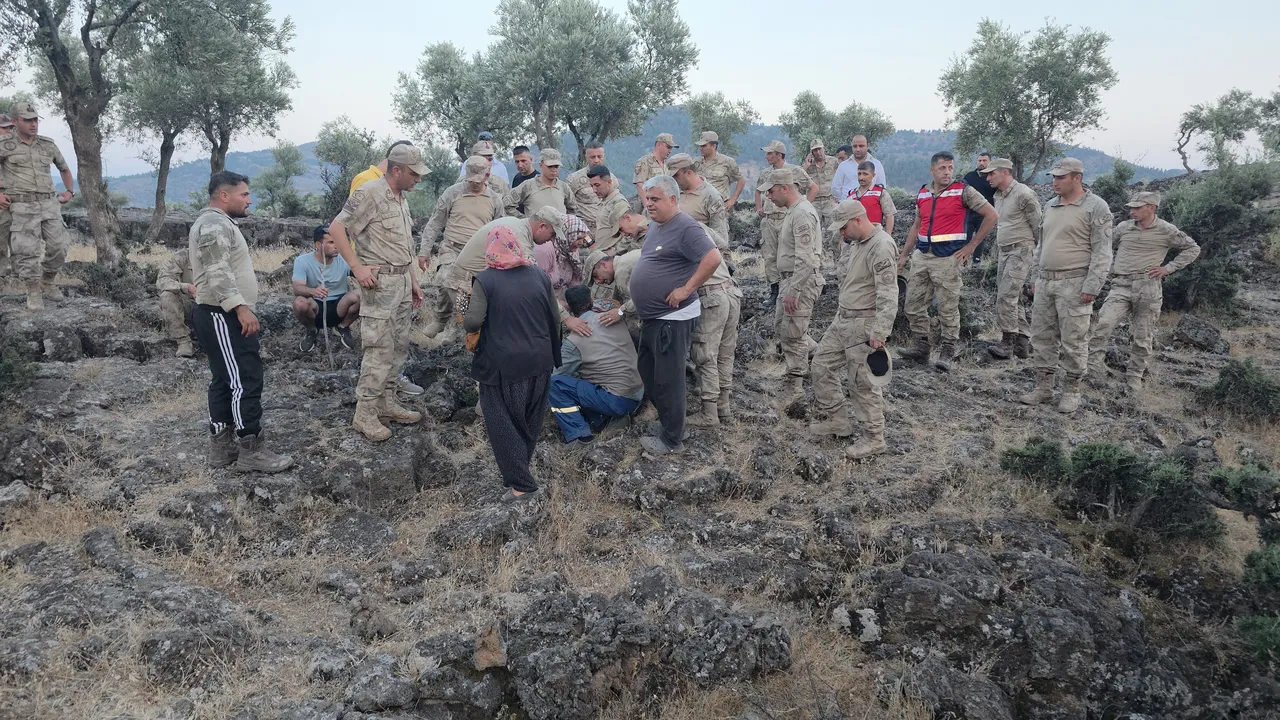 Hayvan otlatırken kayboldu, yarık içerisinde bulundu