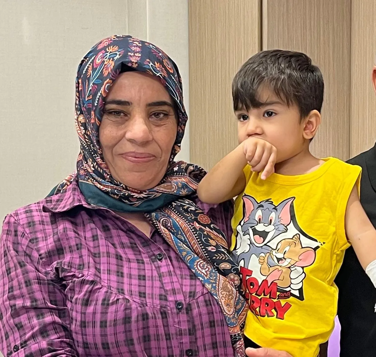 İki evladını kaybetti, üçüncü çocuğu böbreğiyle hayata tutundu
