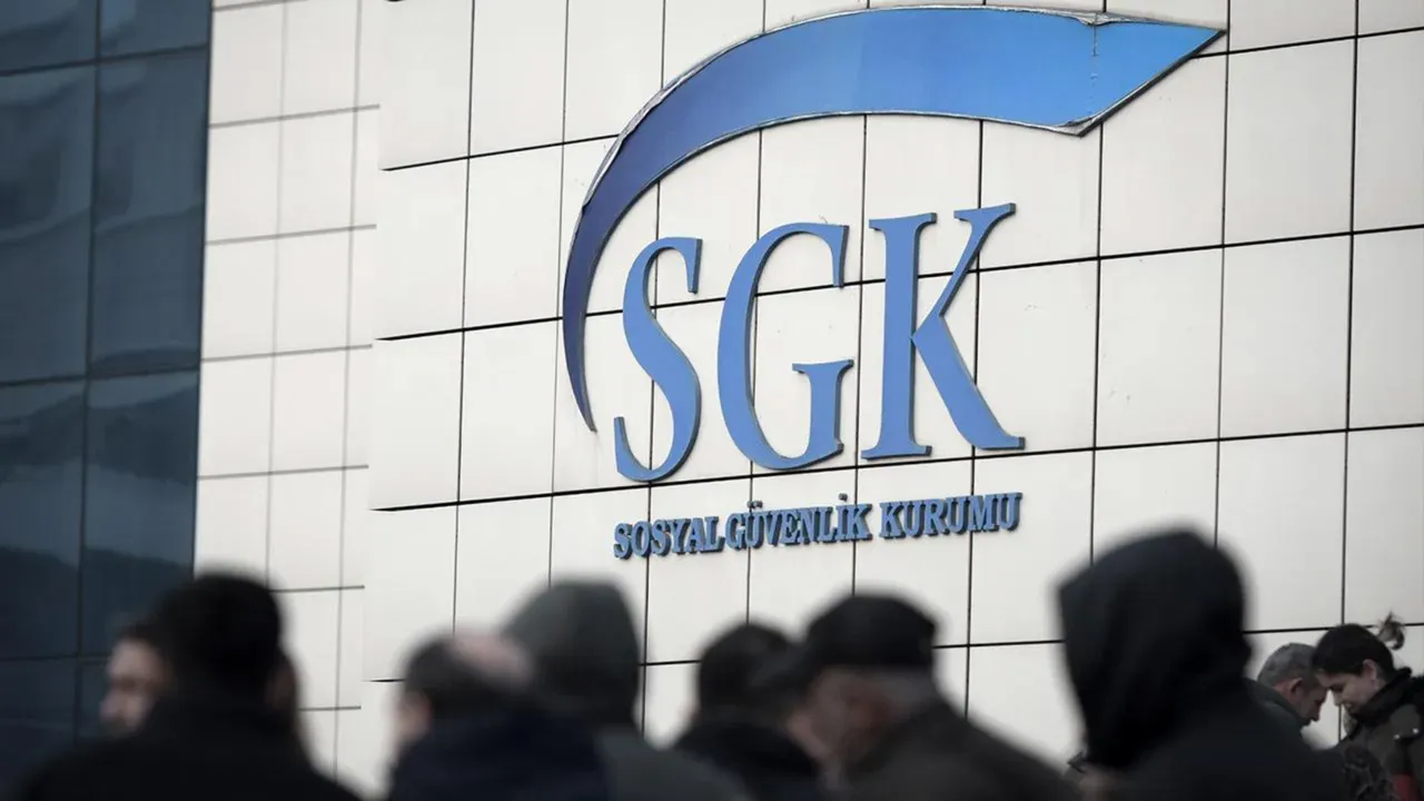 SGK'nın 4 büyük desteği! Kimler yararlanabiliyor, kimler maaş alamıyor?
